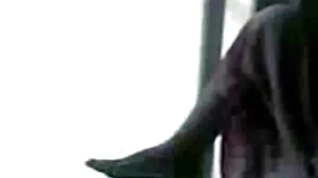 गोरा उसे सेक्सी मूवी बीएफ गड़बड़ योनी से सह
