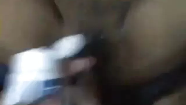 सौतेली सेक्सी वीडियो मूवी हिंदी में माँ उसे एक टिटजॉब देती है