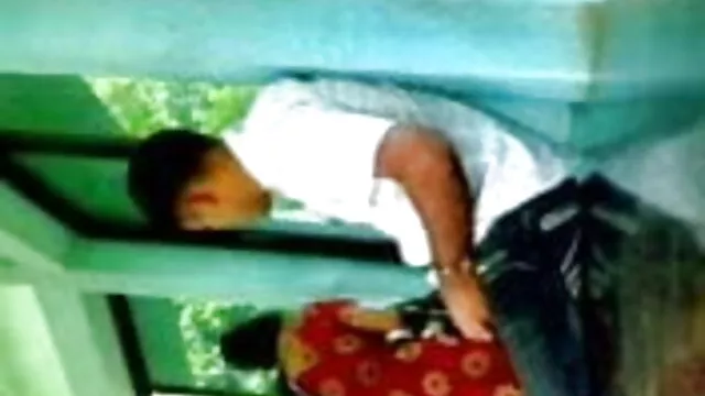 स्पैनिश किटन बॉलीवुड की फुल सेक्सी मूवी उर्फ ​​कारापुचिन्हा