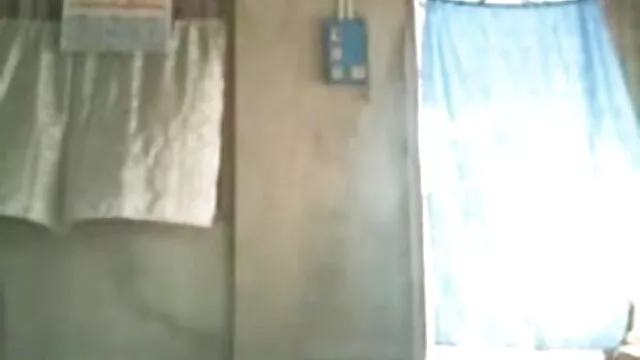 एक एफपीएस हिंदी मूवी पिक्चर सेक्सी में सेक्सी स्ट्रिपर