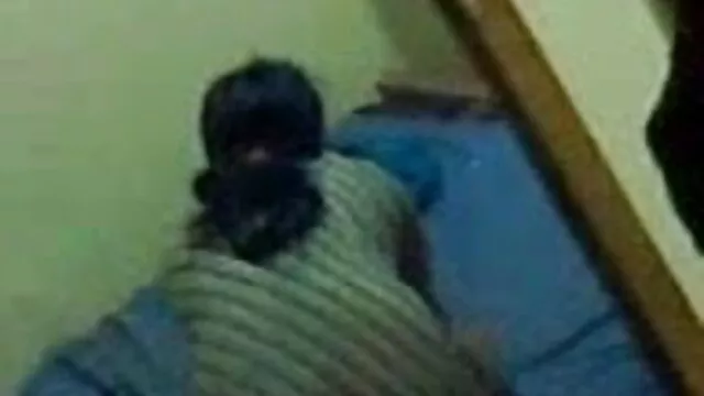 एक सेक्सी सेक्सी हिंदी मूवी ग्राहक के साथ लिली थाई