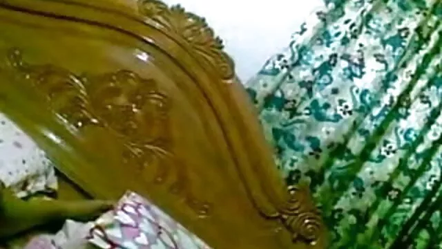 पेशेवर इंग्लिश फिल्म मूवी सेक्सी की तरह