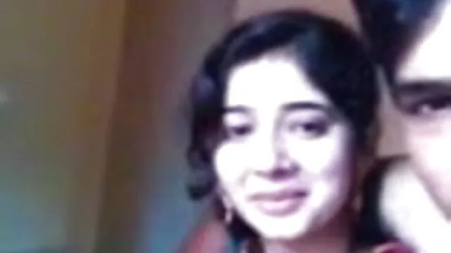 गर्म गोरा टैटू एमआईएलए बंधुआ I10 हो बॉलीवुड का सेक्सी मूवी जाता है