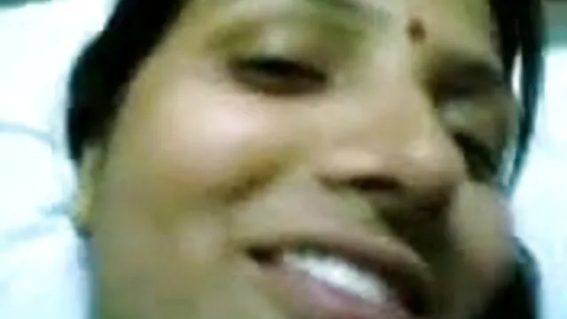 गोर्दा टेटोना इंग्लिश मूवी सेक्सी