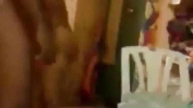 उन मूवी की सेक्सी दोनों को चोदो