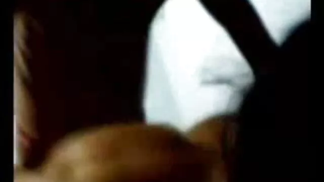 क्या मैं बॉलीवुड सेक्सी हिंदी मूवी अब बाहर जा सकता हूं?
