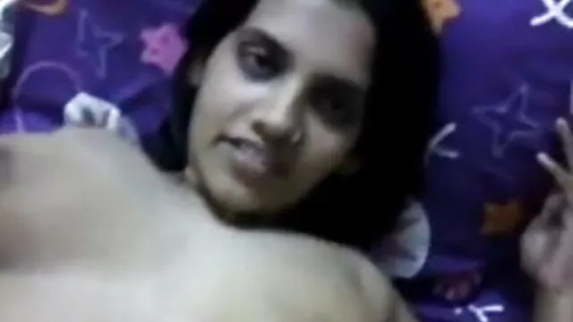 छात्र बालकनी पर बकवास करते हैं राज सेक्सी मूवी