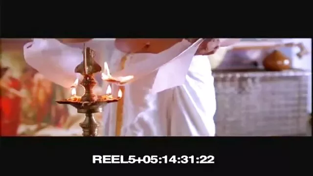 मोहक परिपक्व स्वीटी एक सेक्सी मूवी न्यू बड़ा डिकहेड चूसता है