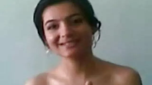 रेडहेड बंधे हॉलीवुड सेक्सी मूवी कॉम कैन्ड व्हीप्ड और खिलौना