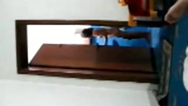 विचित्र वस्तु मुट्ठी में झटका और सह मूवी फिल्म सेक्सी वीडियो में